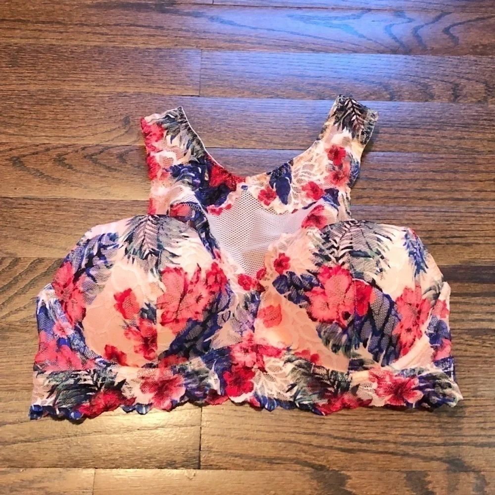 🆕 PINK VS floral halter high neck pink red blue pullover lace bralette…